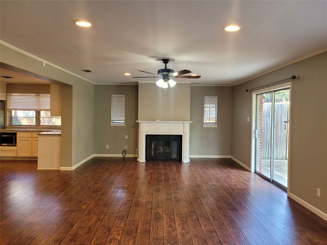 2840 HUBBARD, Paris, TX 75460
