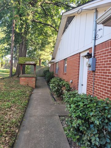 2840 HUBBARD, Paris, TX 75460
