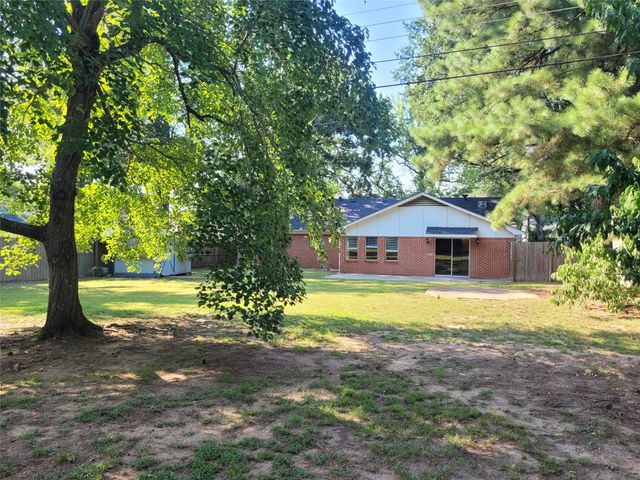 2840 HUBBARD, Paris, TX 75460