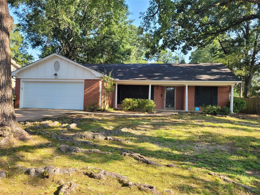 2840 HUBBARD, Paris, TX 75460