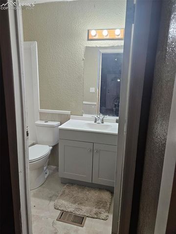 5633 Antelope Road, Fountain, CO 80817