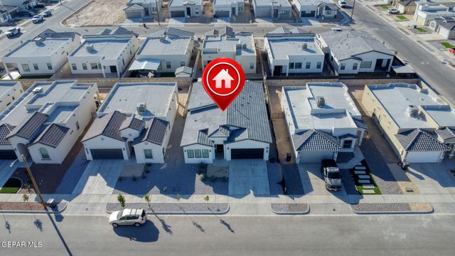 913 Summer Night Avenue, El Paso, TX 79928