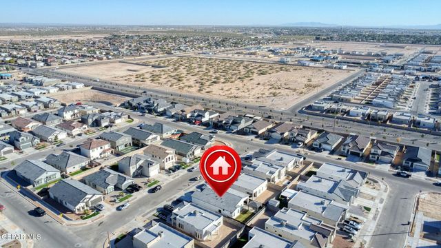 913 Summer Night Avenue, El Paso, TX 79928