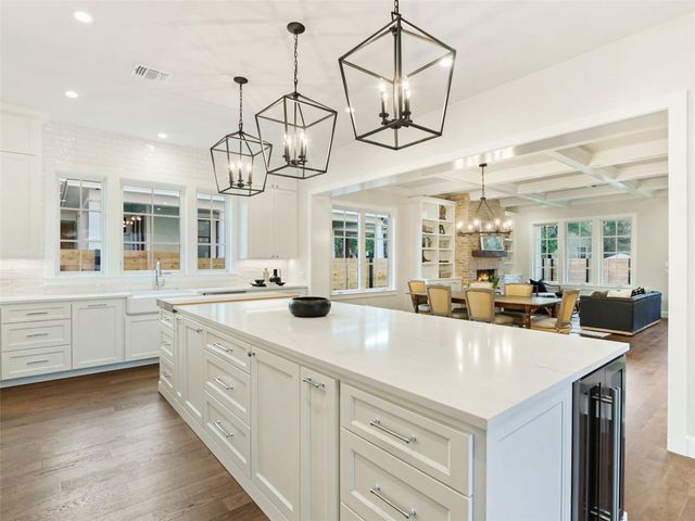 1603 Willow ST, Austin, TX 78702