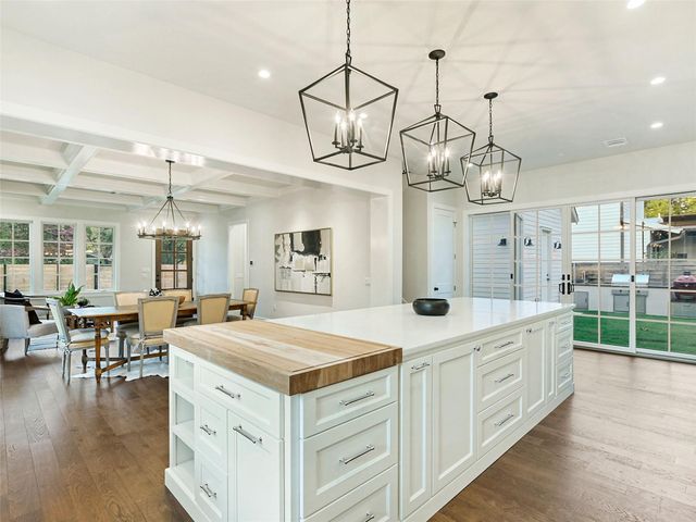 1603 Willow ST, Austin, TX 78702