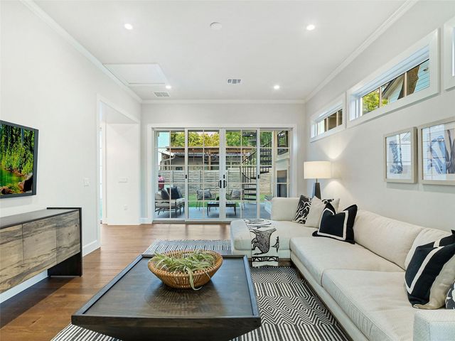 1603 Willow ST, Austin, TX 78702