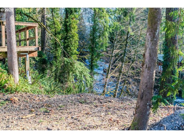 62194 E SALMON St, Brightwood, OR 97011