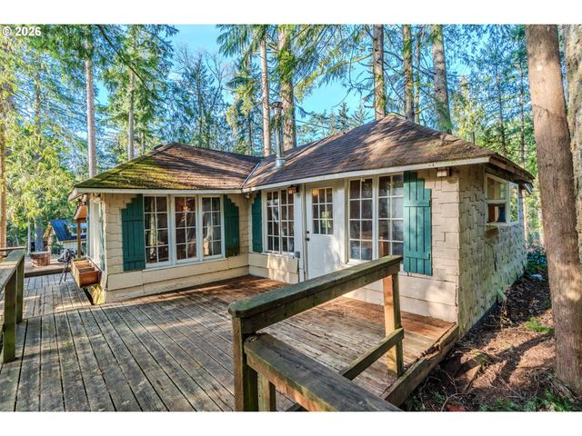 62194 E SALMON St, Brightwood, OR 97011