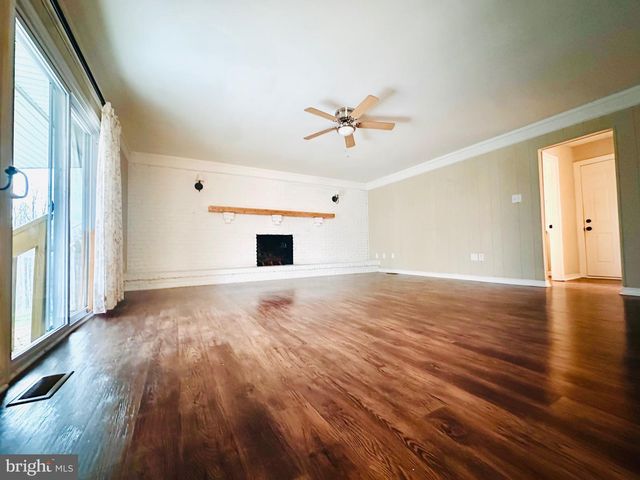 33 N GREEN ACRE DR, Cherry Hill, NJ 08003