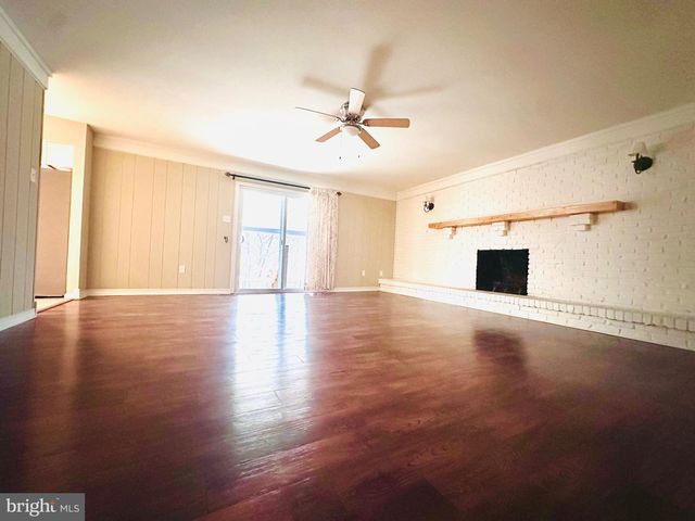 33 N GREEN ACRE DR, Cherry Hill, NJ 08003