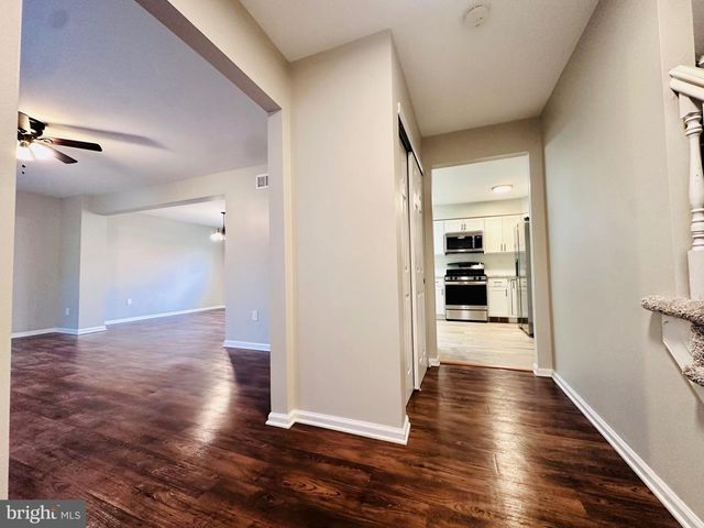 33 N GREEN ACRE DR, Cherry Hill, NJ 08003