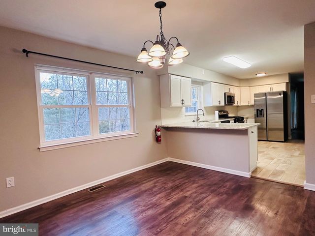 33 N GREEN ACRE DR, Cherry Hill, NJ 08003