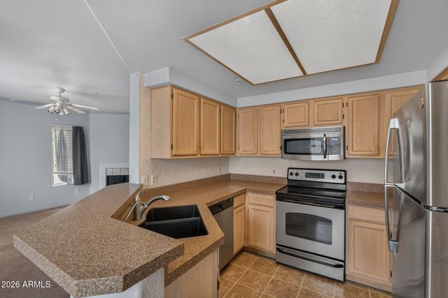750 E NORTHERN Avenue 2147, Phoenix, AZ 85020