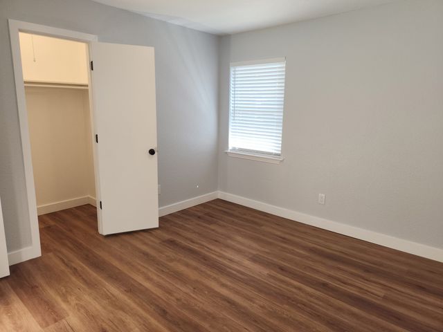 111 Gregory Drive, Heath, TX 75032