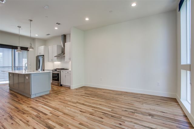 4419 Cabell Drive 203, Dallas, TX 75204