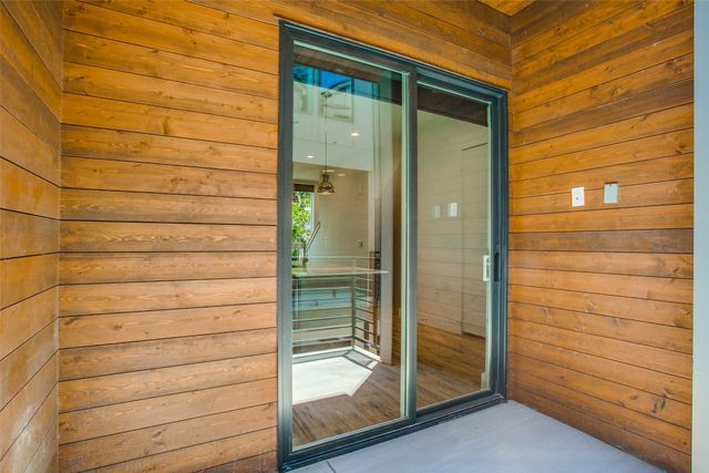 4419 Cabell Drive 203, Dallas, TX 75204