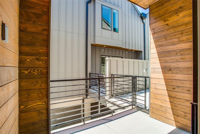 4419 Cabell Drive 203, Dallas, TX 75204