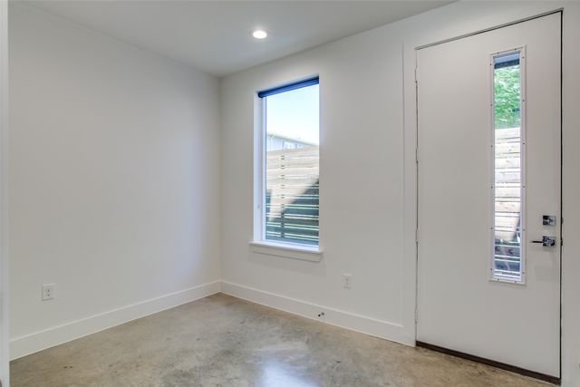 4419 Cabell Drive 203, Dallas, TX 75204