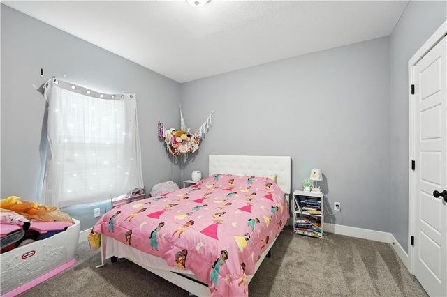 2313 Burris Drive, Harrisonville, MO 64701