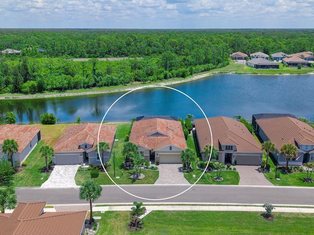 200 DAYLILY BOULEVARD, Nokomis, FL 34275