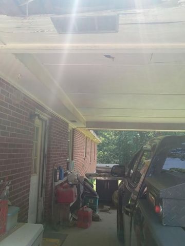 2517 Grays Bend Rd, Centerville, TN 37033