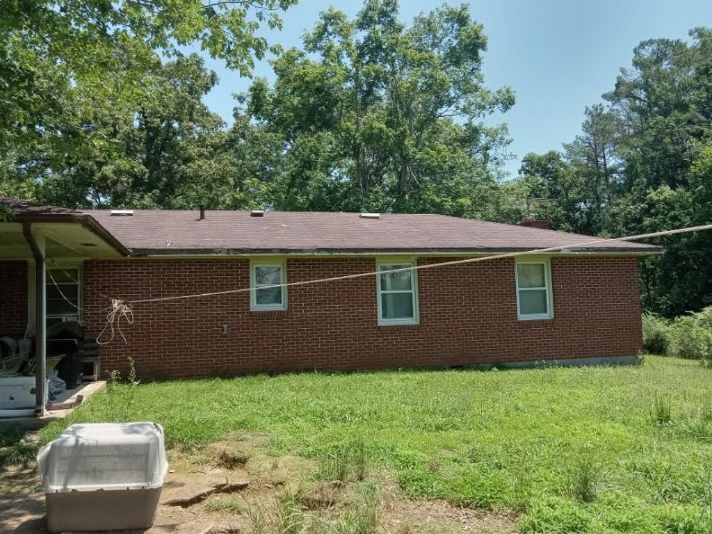 2517 Grays Bend Rd, Centerville, TN 37033