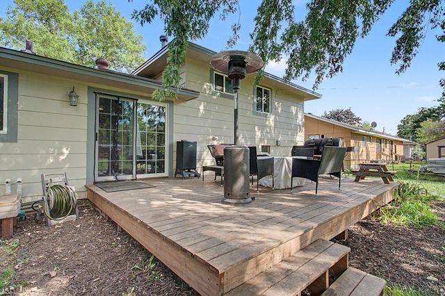 16653 Foliage Avenue W, Rosemount, MN 55068