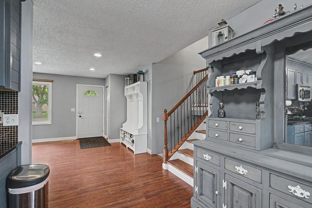 16653 Foliage Avenue W, Rosemount, MN 55068