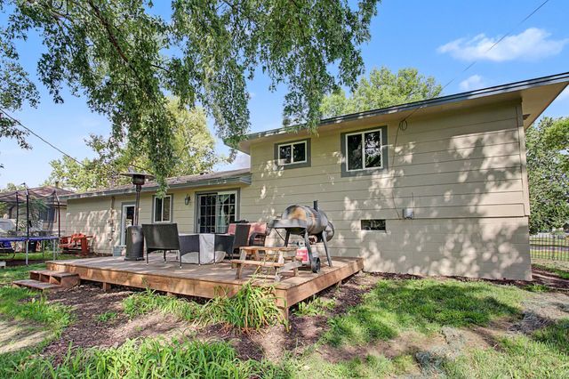 16653 Foliage Avenue W, Rosemount, MN 55068