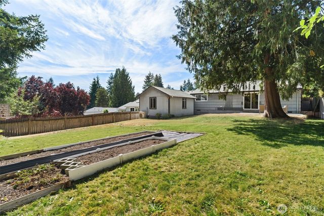 20322 21st Avenue NE, Mountlake Terrace, WA 98155