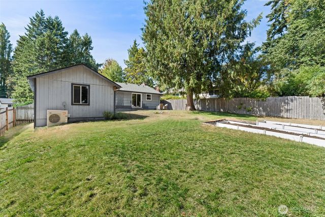 20322 21st Avenue NE, Mountlake Terrace, WA 98155
