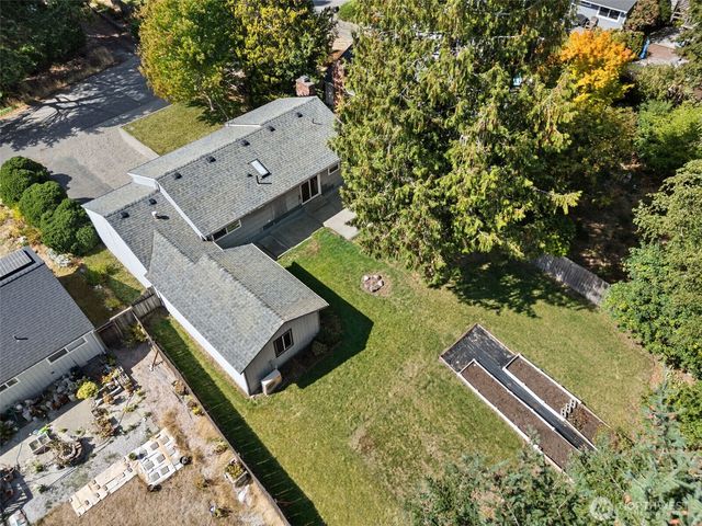 20322 21st Avenue NE, Mountlake Terrace, WA 98155