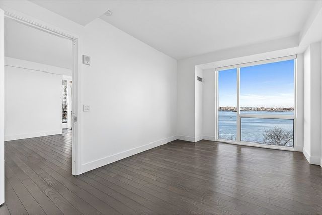 22 Liberty Dr 4D, Boston, MA 02210