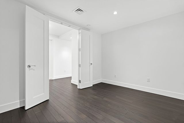 22 Liberty Dr 4D, Boston, MA 02210