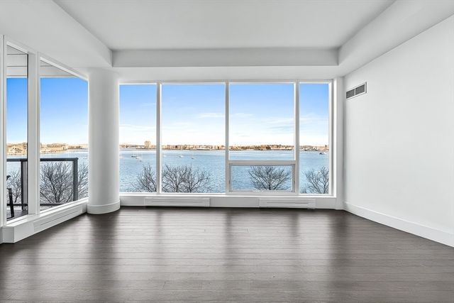 22 Liberty Dr 4D, Boston, MA 02210
