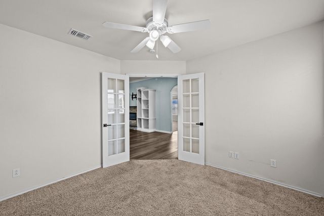 5906 Valencia Avenue, Lubbock, TX 79407