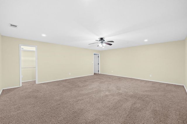 5906 Valencia Avenue, Lubbock, TX 79407