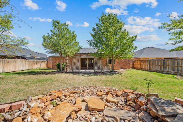 5906 Valencia Avenue, Lubbock, TX 79407