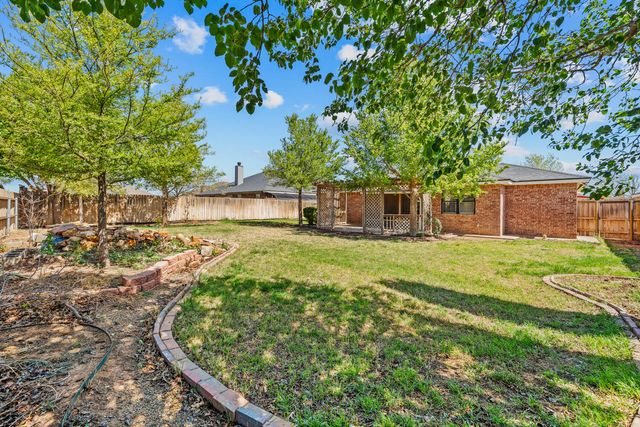 5906 Valencia Avenue, Lubbock, TX 79407