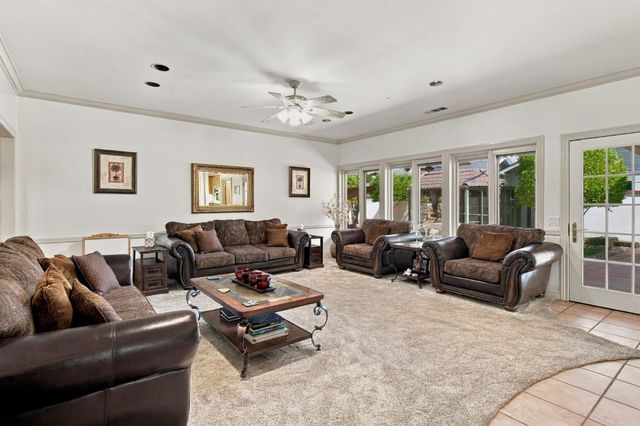 2710 Allston Way, Stockton, CA 95204
