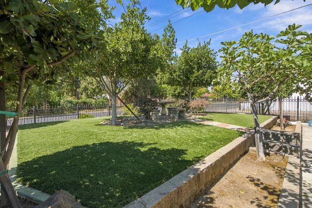 2710 Allston Way, Stockton, CA 95204
