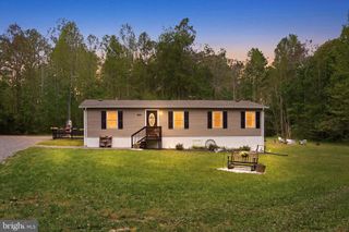 135 HEAVENLY DOVE DR, Mineral, VA 23117