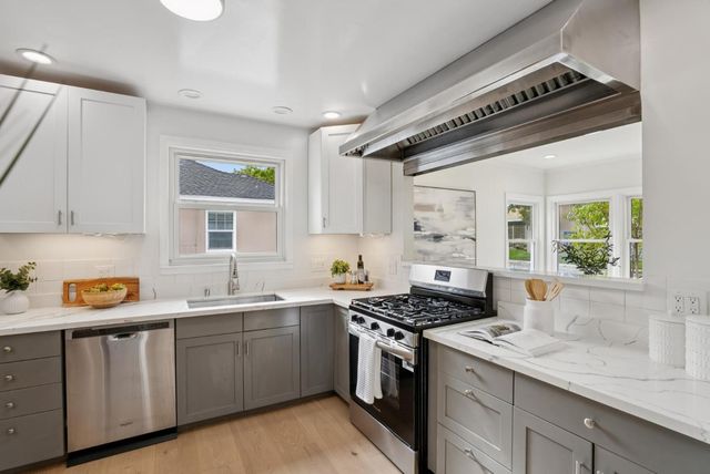 225 28th Avenue, San Mateo, CA 94403