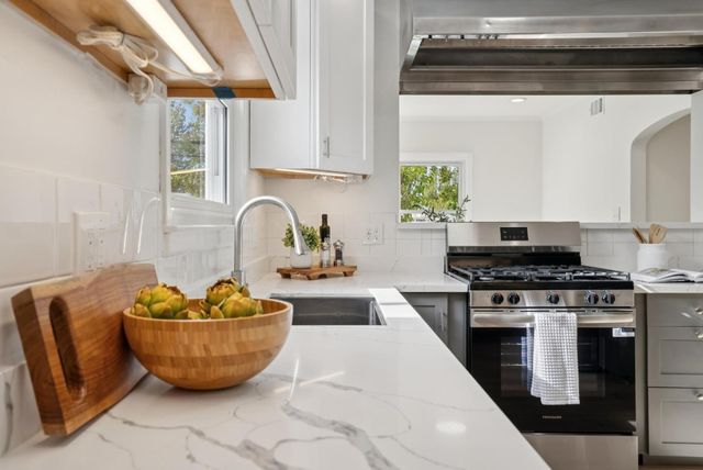 225 28th Avenue, San Mateo, CA 94403