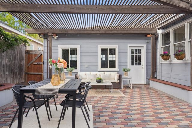 225 28th Avenue, San Mateo, CA 94403