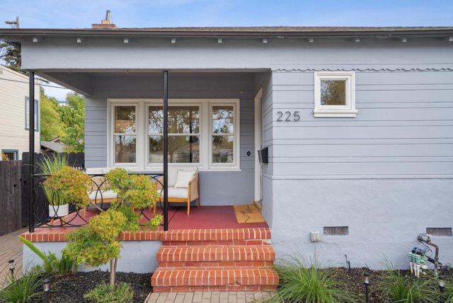 225 28th Avenue, San Mateo, CA 94403