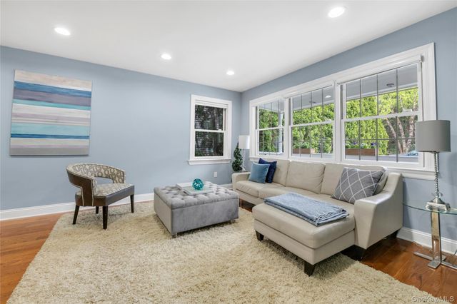 22 Madison Street, Port Washington, NY 11050