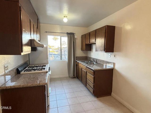 124 S Olive Avenue B, Alhambra, CA 91801