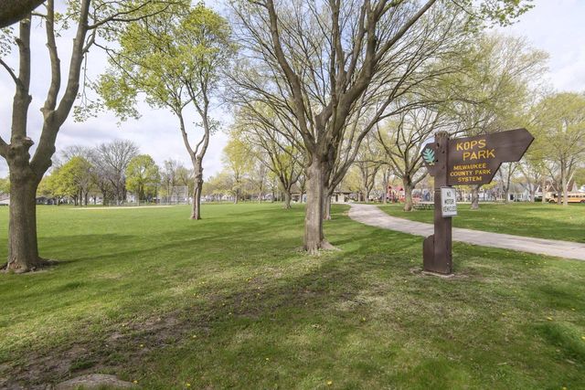3400 90th STREET, Milwaukee, WI 53222