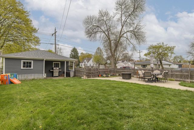 3400 90th STREET, Milwaukee, WI 53222